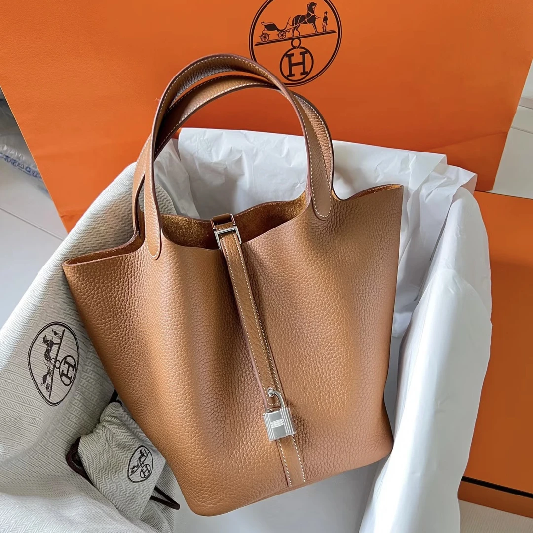 全新未使用 Hermes/爱马仕 青奢荟/金棕银扣18菜篮子包/64518