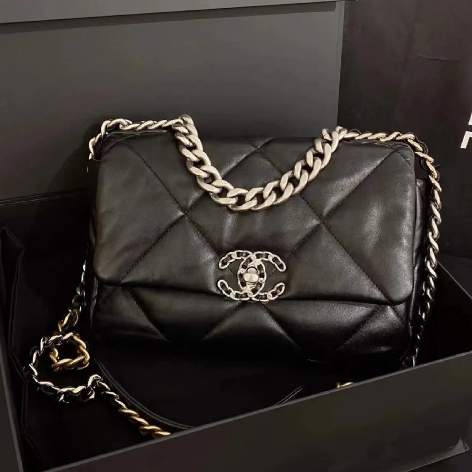 95新 Chanel/香奈儿 青奢荟/19bag银扣链条小号斜跨单肩包//42471