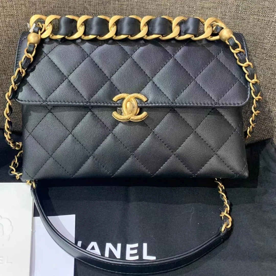 95新 Chanel/香奈儿 青奢荟/黑金22s口盖链条包/58950/B