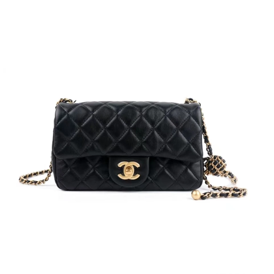 95新 Chanel/香奈儿 青奢荟/黑金色核桃金球大迷你链条包///82407
