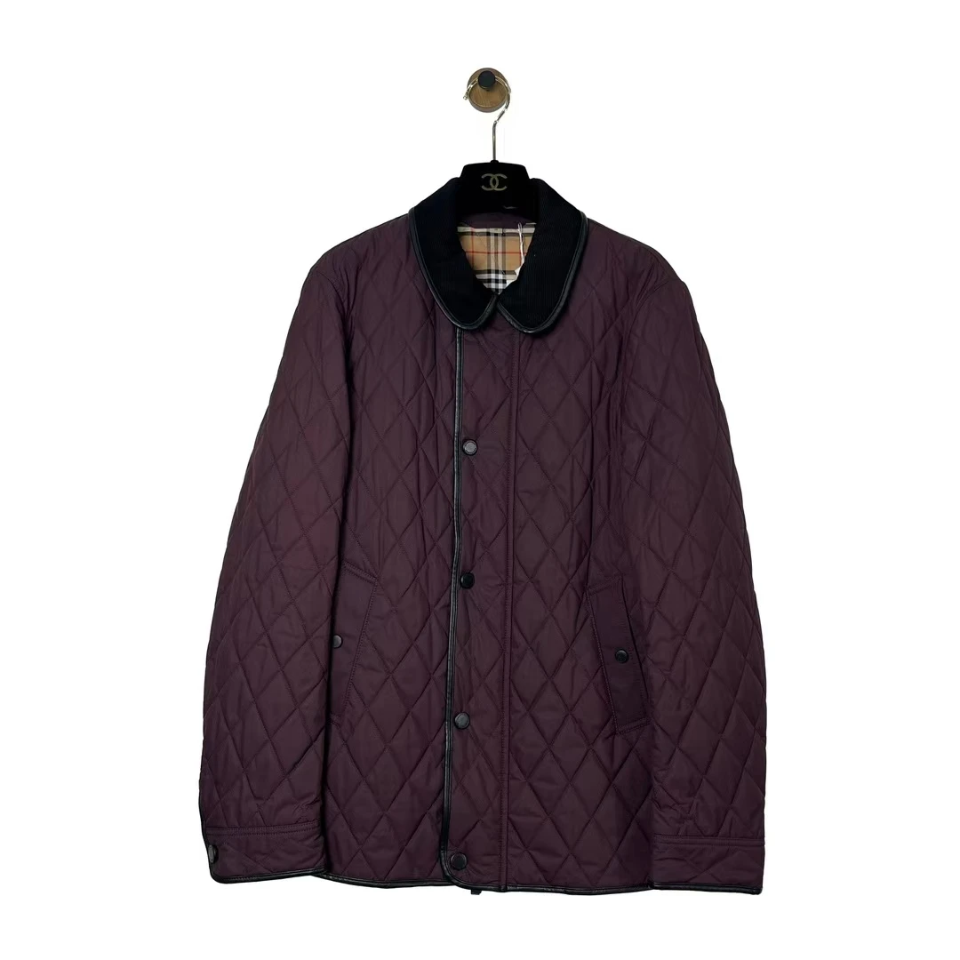 99新 BURBERRY/博柏利 青奢荟/48码/紫酒红色菱格外套棉服//33969
