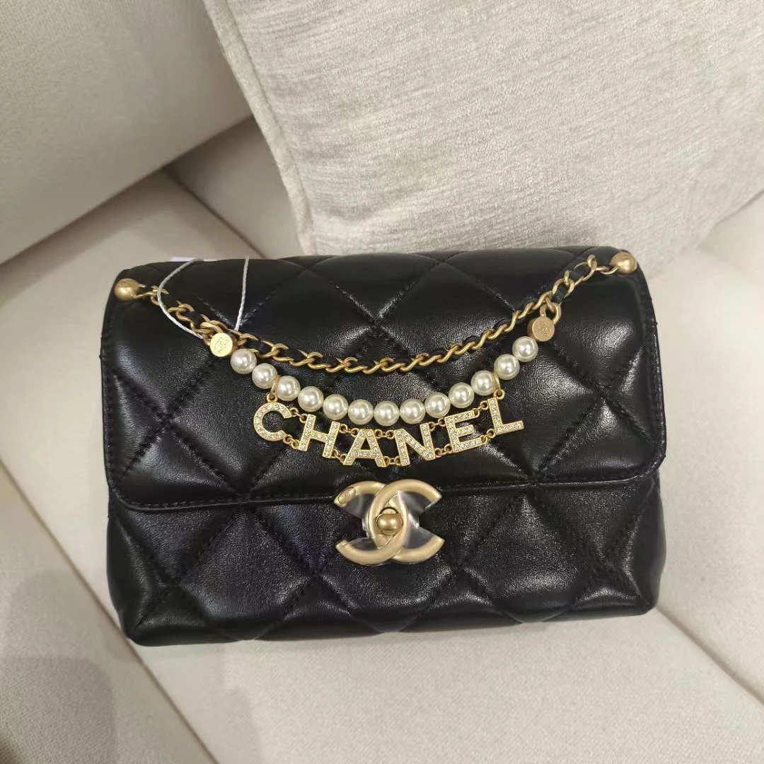 95新 Chanel/香奈儿 青奢荟//24A珍珠方胖子斜挎包/66085