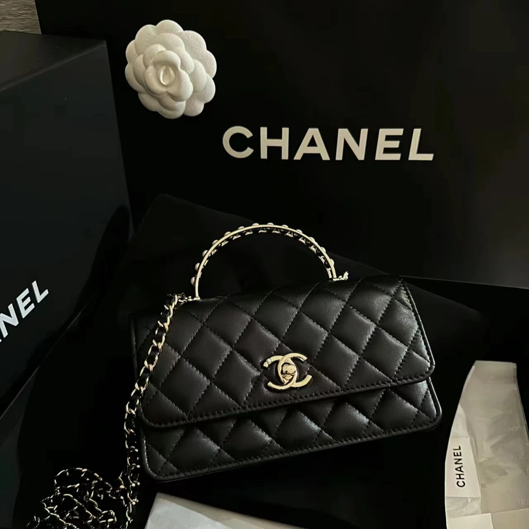 95新 Chanel/香奈儿 青奢荟/黑金24S珍珠手柄woc链条包/66576