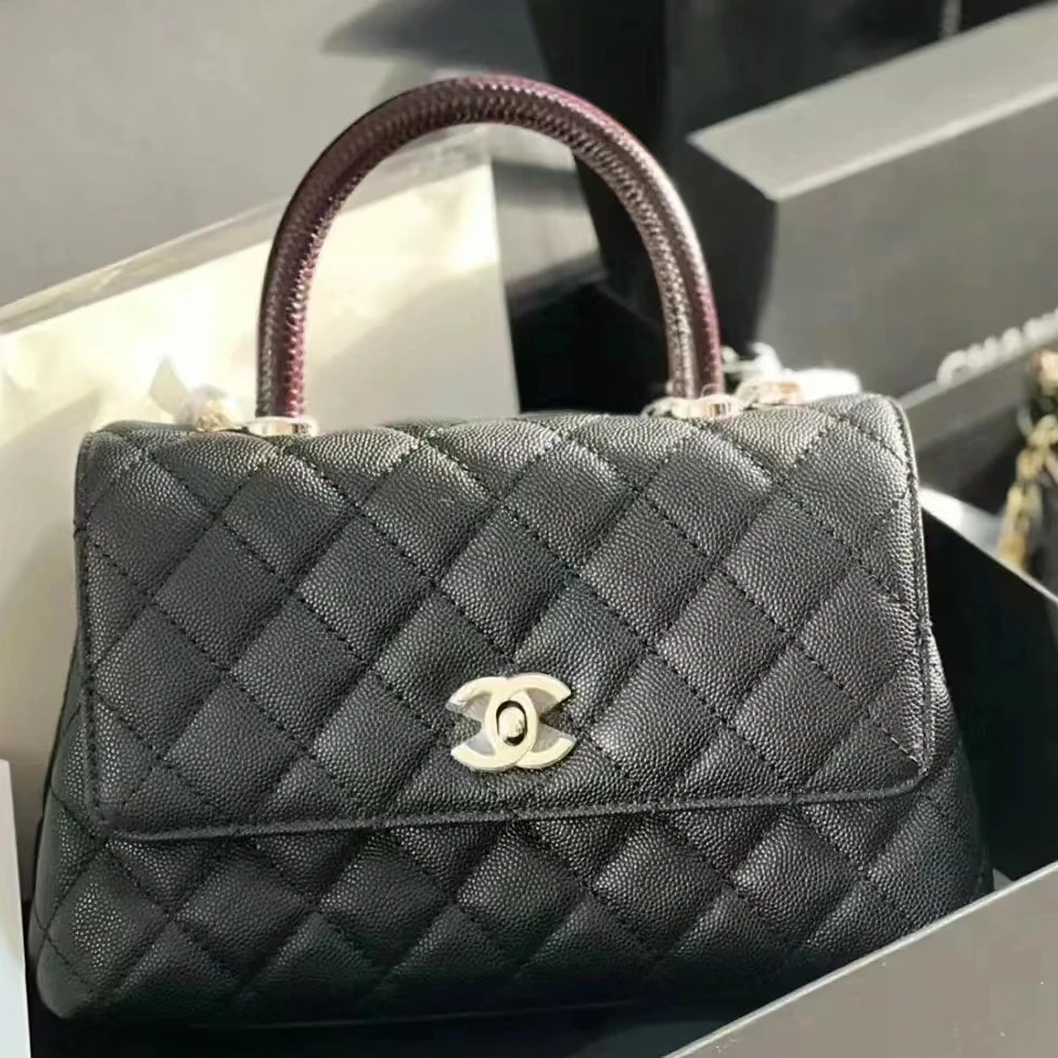 99新 Chanel/香奈儿 青奢荟/coco憨豆红手柄小号手提包////51932
