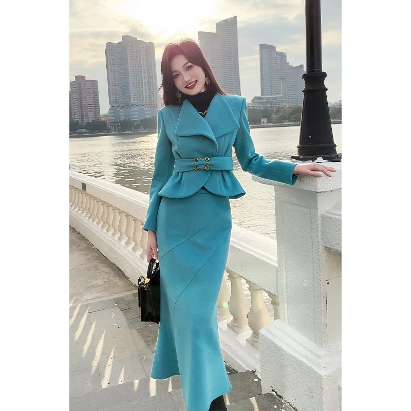 格润雅【暖冬】气质名媛冬季搭配一整套新款长袖外套高腰包臀鱼尾裙