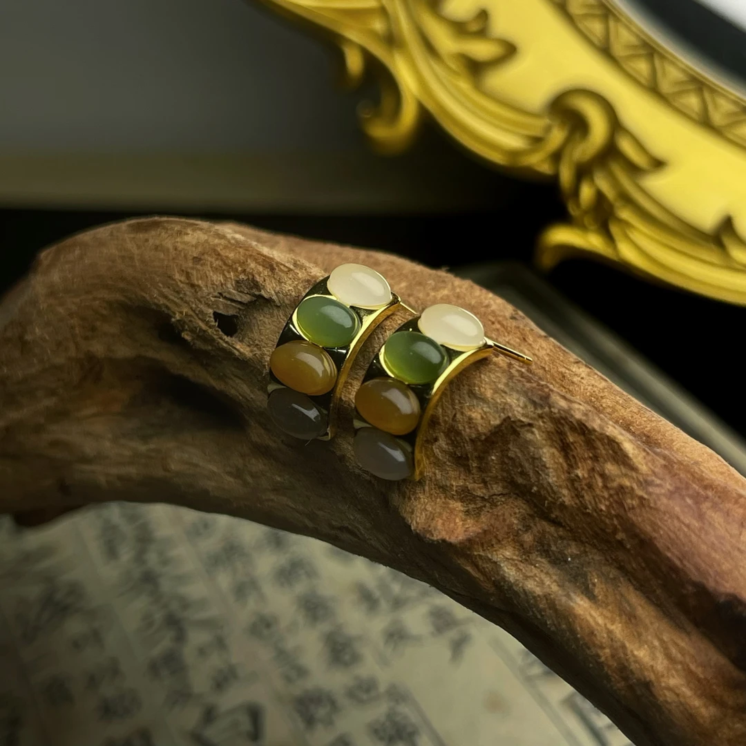 【山玥珠宝】S925银简约百搭轻奢风和田玉耳钉（多样性发货*1）