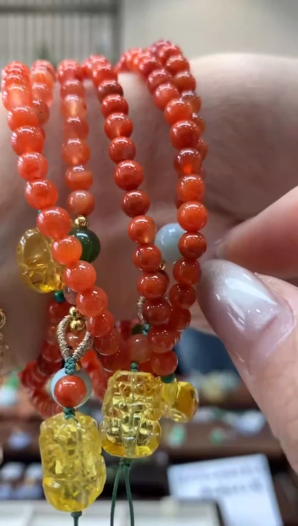 【闪购商品】南红玛瑙颈饰未镶嵌长串多样性发货1件