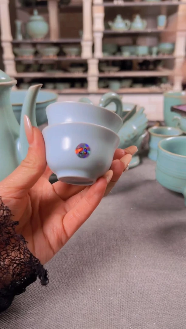 【闪购商品】瓷杯仿古月白小杯一对一级23