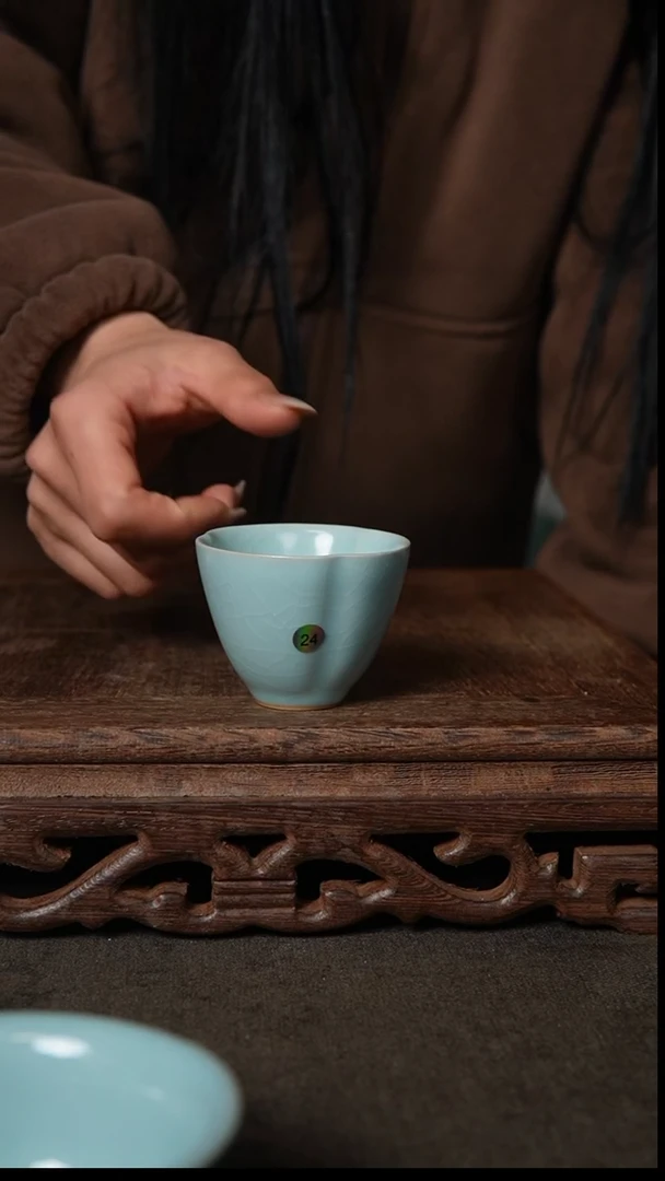 【闪购商品】瓷杯仿古月白百合杯微瑕24