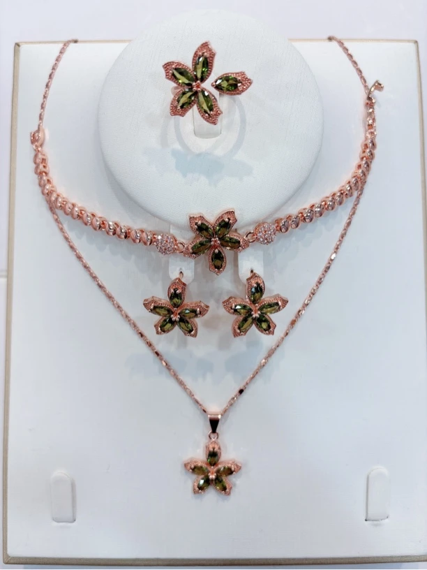 铜合金合成锆石耳饰 3032 五角花 耳环戒指吊坠手链时尚新款套装