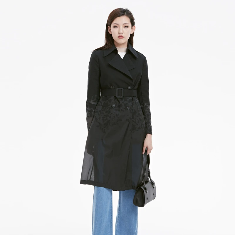 S·DEER圣迪奥女装黑色翻领印花收腰双排扣中长款风衣S22181814