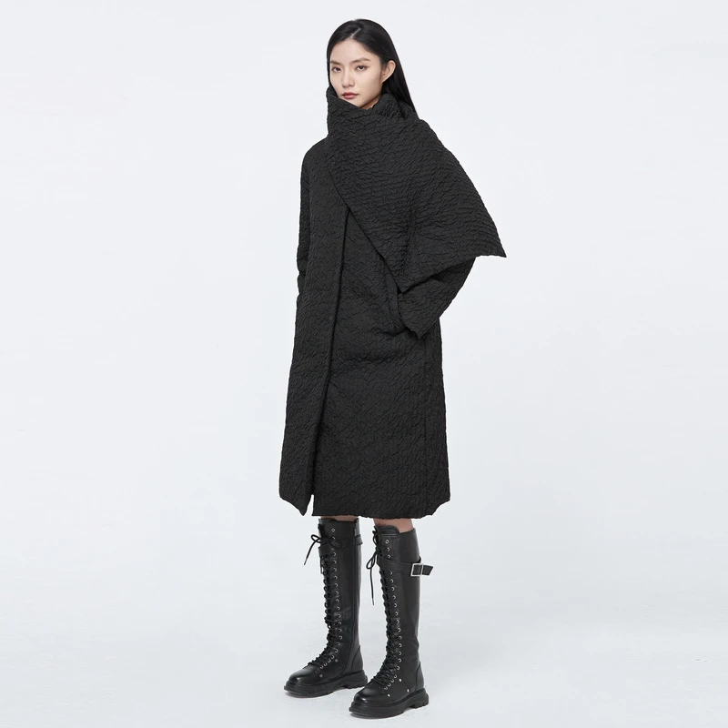 圣迪奥冬日通勤肌理褶皱加厚通勤简约时尚冬季羽绒服S21482482