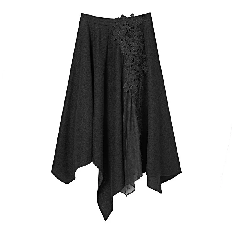 sdeer圣迪奥女装时尚绣花贴布网纱拼接不规则纯黑长裙S19481107