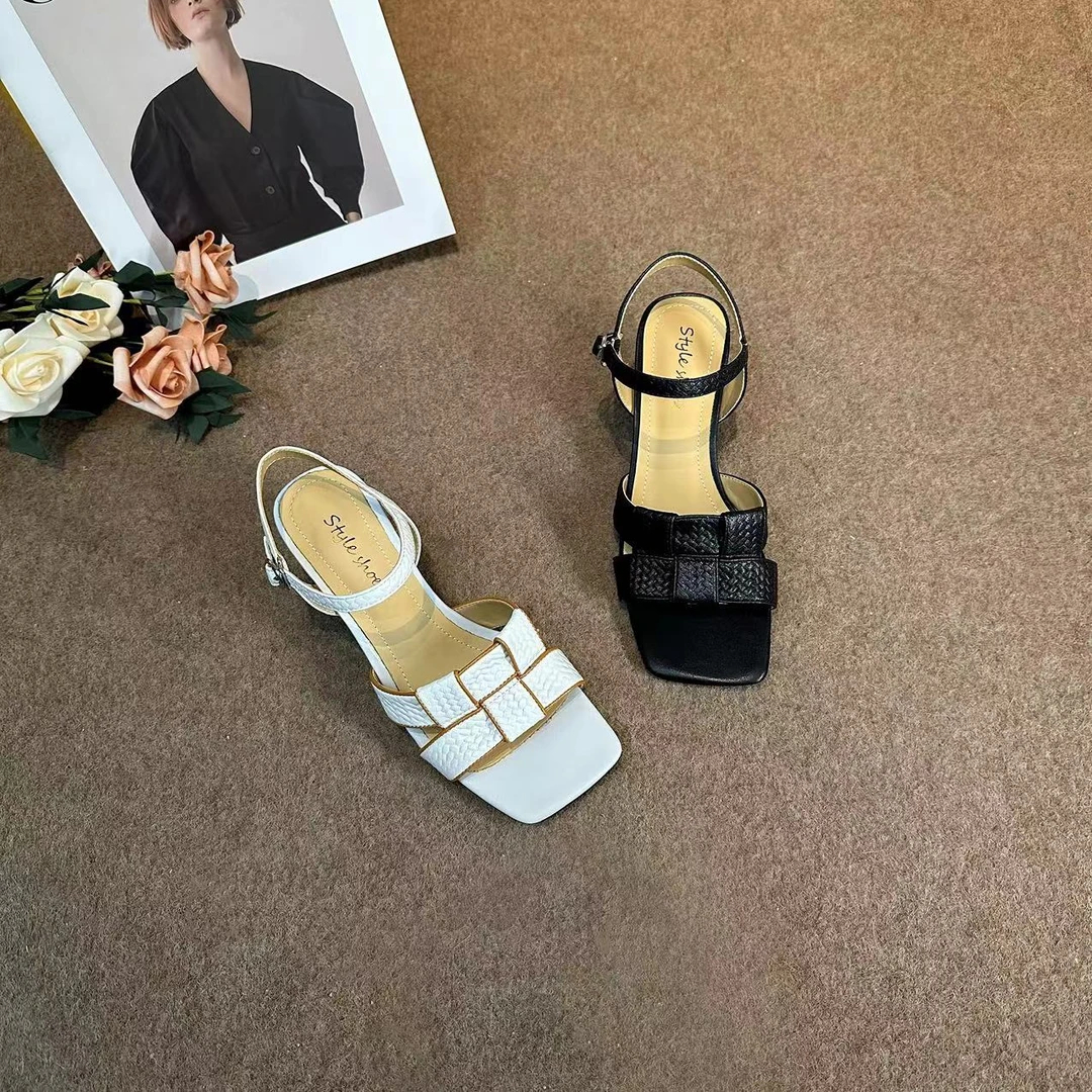 917/仙女风夏季露趾羊皮34/40低跟拼色编织方头防滑百搭时装凉鞋