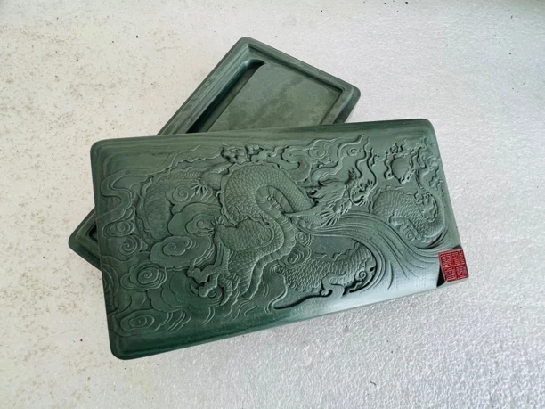 松花石砚台墨盒通化老坑原石雕刻龙纹砚寿古质润起墨益毫