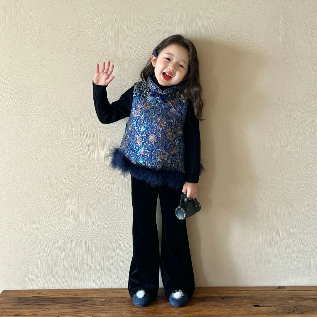 新年款2025冬女童中国风复古提花夹棉旗袍气质镶毛盘扣旗袍马甲