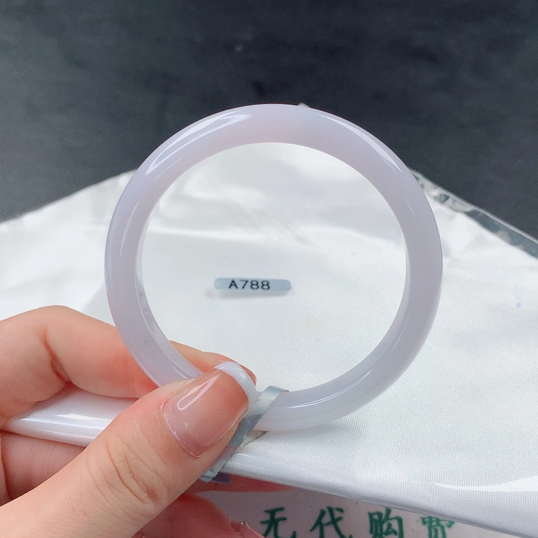 翡翠手镯未镶嵌129正52.5