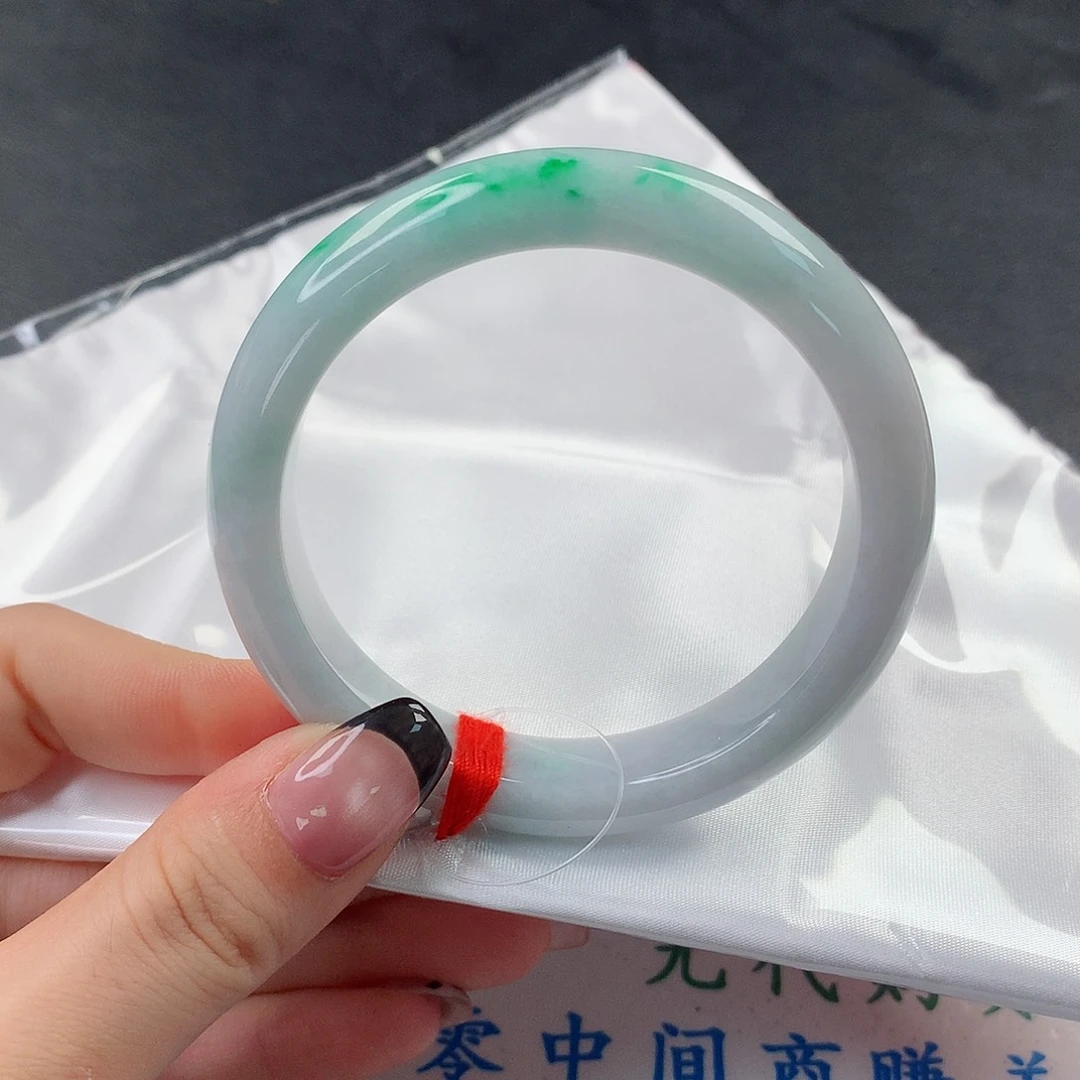 翡翠手镯未镶嵌192正55