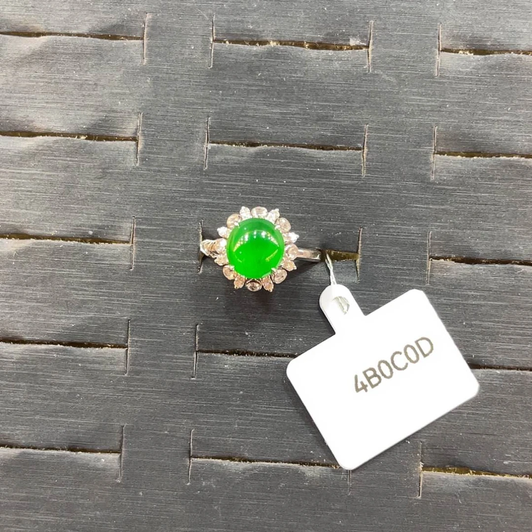 【闪购商品】翡翠戒指18K金镶嵌天然缅甸翡翠
