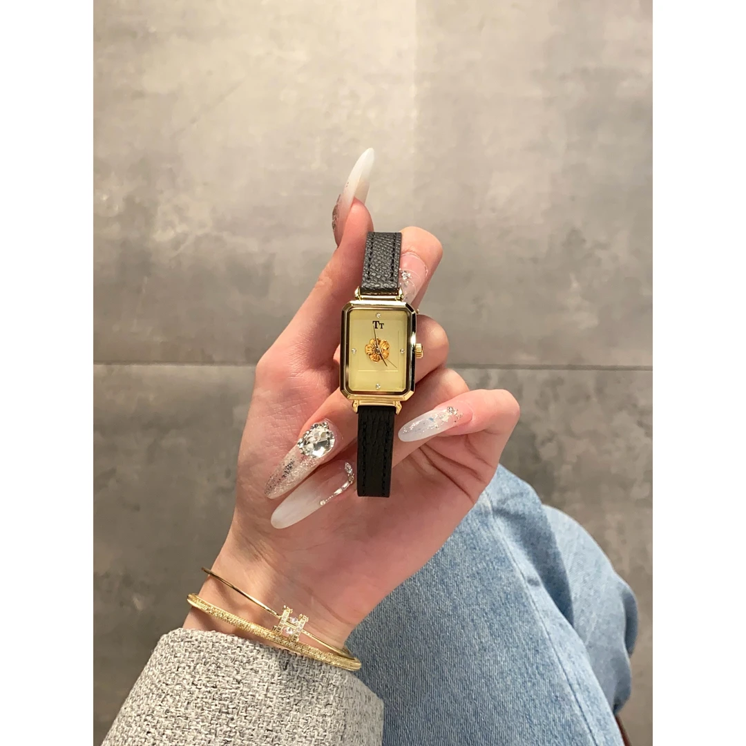 山茶花中古正品手表女皮带新款细带轻奢女款方形时尚职场新款