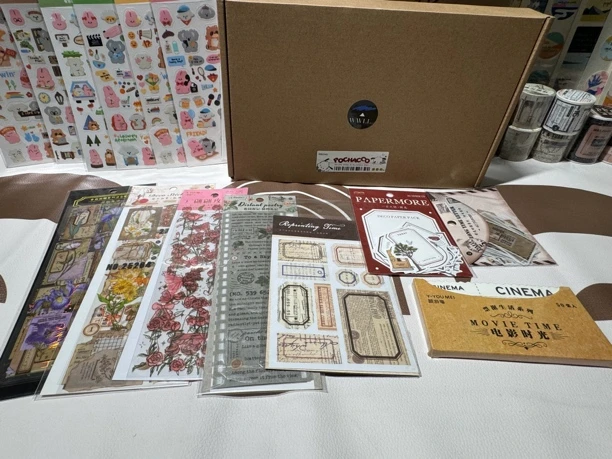 富婆复古手帐盲盒 ins风贴纸（内含15种素材纸或贴纸）