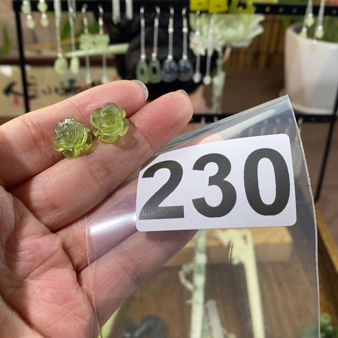 蛇纹石玉玉簪未镶嵌玉***郁
