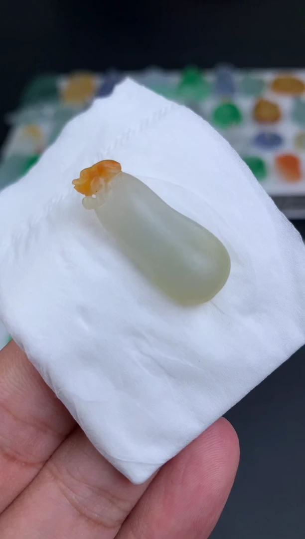 【闪购商品】定制翡翠未镶嵌翡翠
