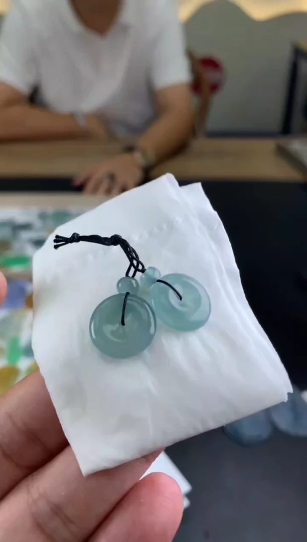【闪购商品】定制翡翠未镶嵌翡翠