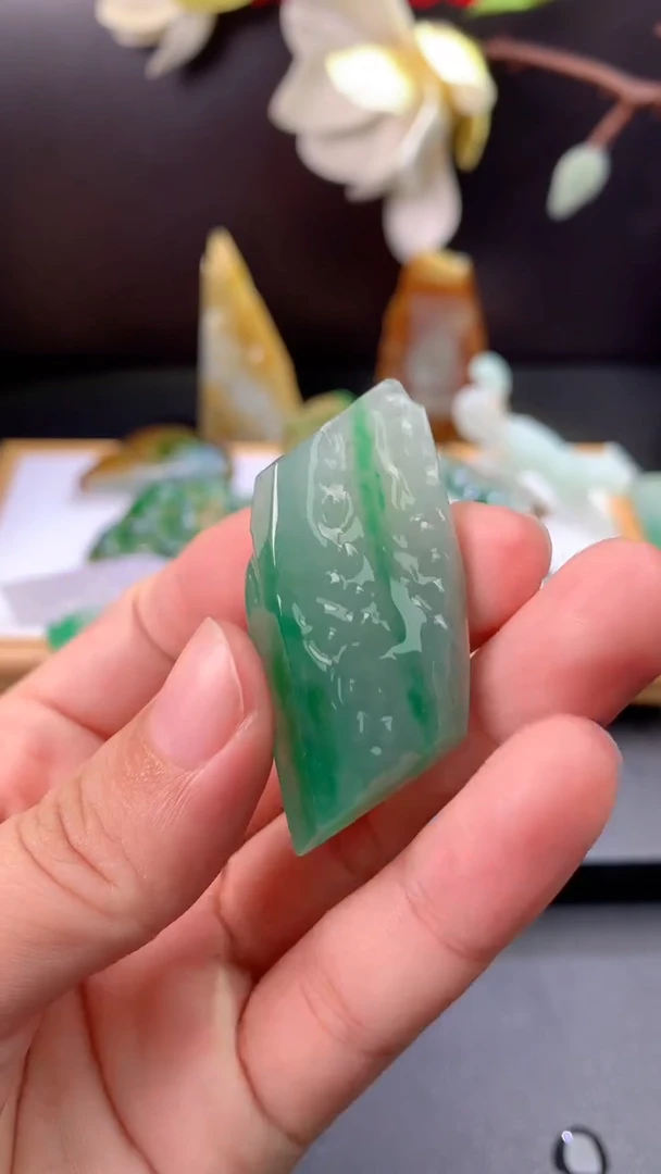 【闪购商品】定制翡翠未镶嵌