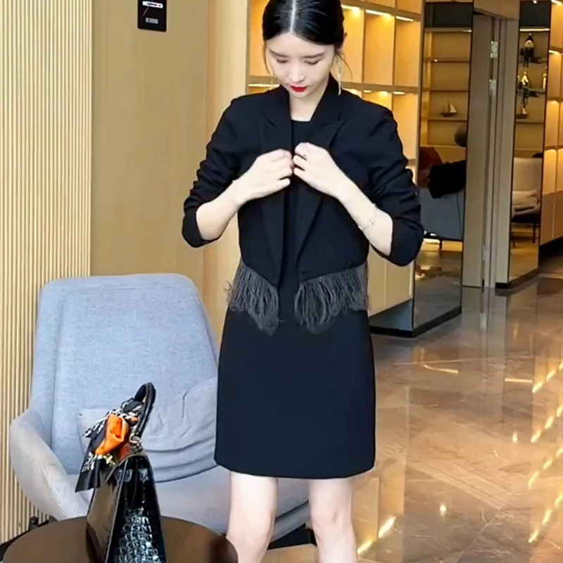 时尚洋气套装女2023秋季新款小香风精致设计流苏西服连衣裙两件套