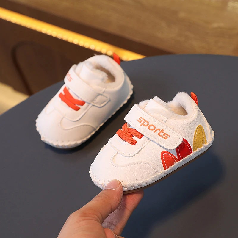 冬季新款婴儿棉鞋0-1岁学步鞋加绒软底防掉6个月宝宝保暖加厚鞋子