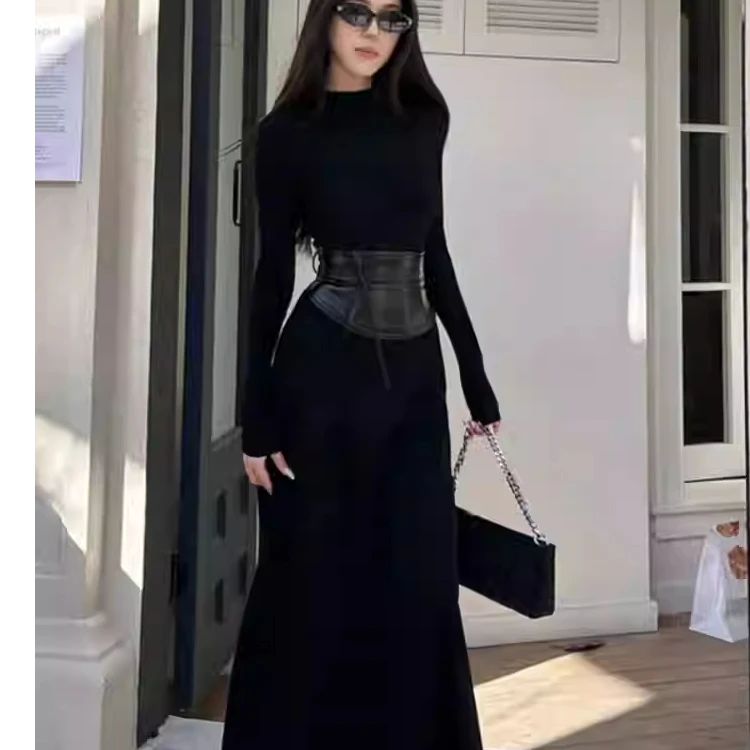 美式复古修身辣妹黑色针织连衣裙女春季季新款收腰显瘦鱼尾长裙子