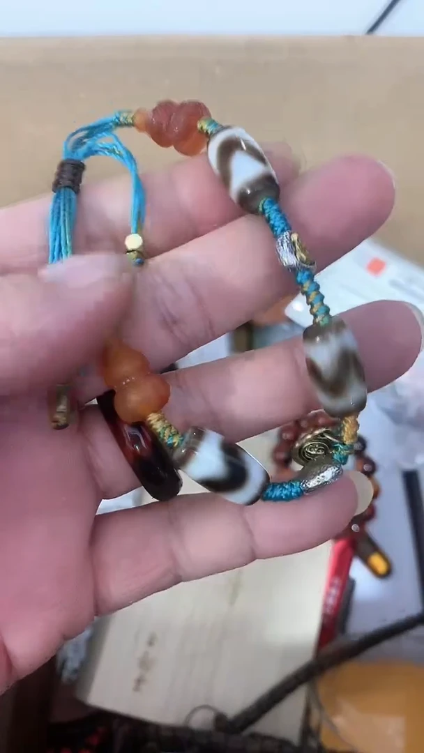 【闪购商品】闪购商品，如图所示。