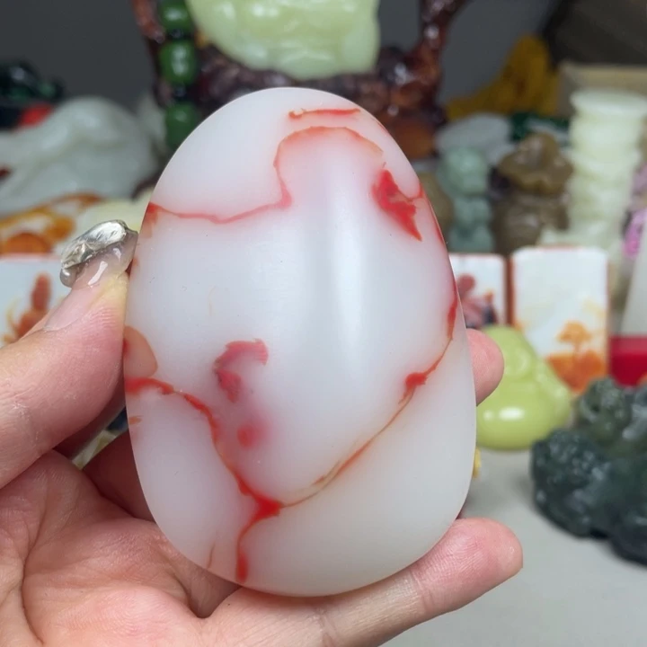 和田玉（糖玉）颈饰未镶嵌