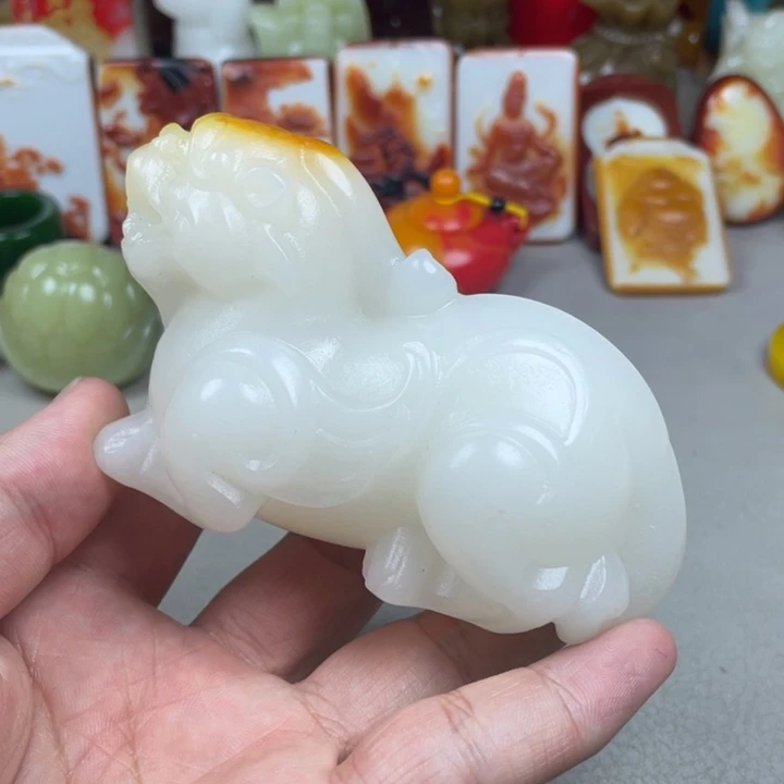 和田玉（青白玉）颈饰未镶嵌