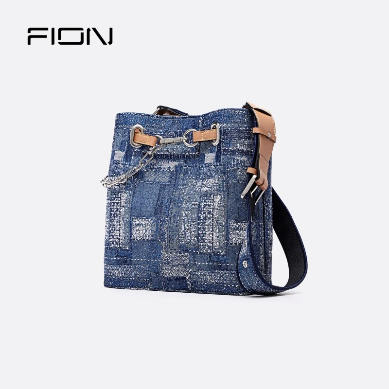 FION/菲安妮奥莱【欧若风】油画水桶印花时尚蓝色单肩包FAAFAKW061