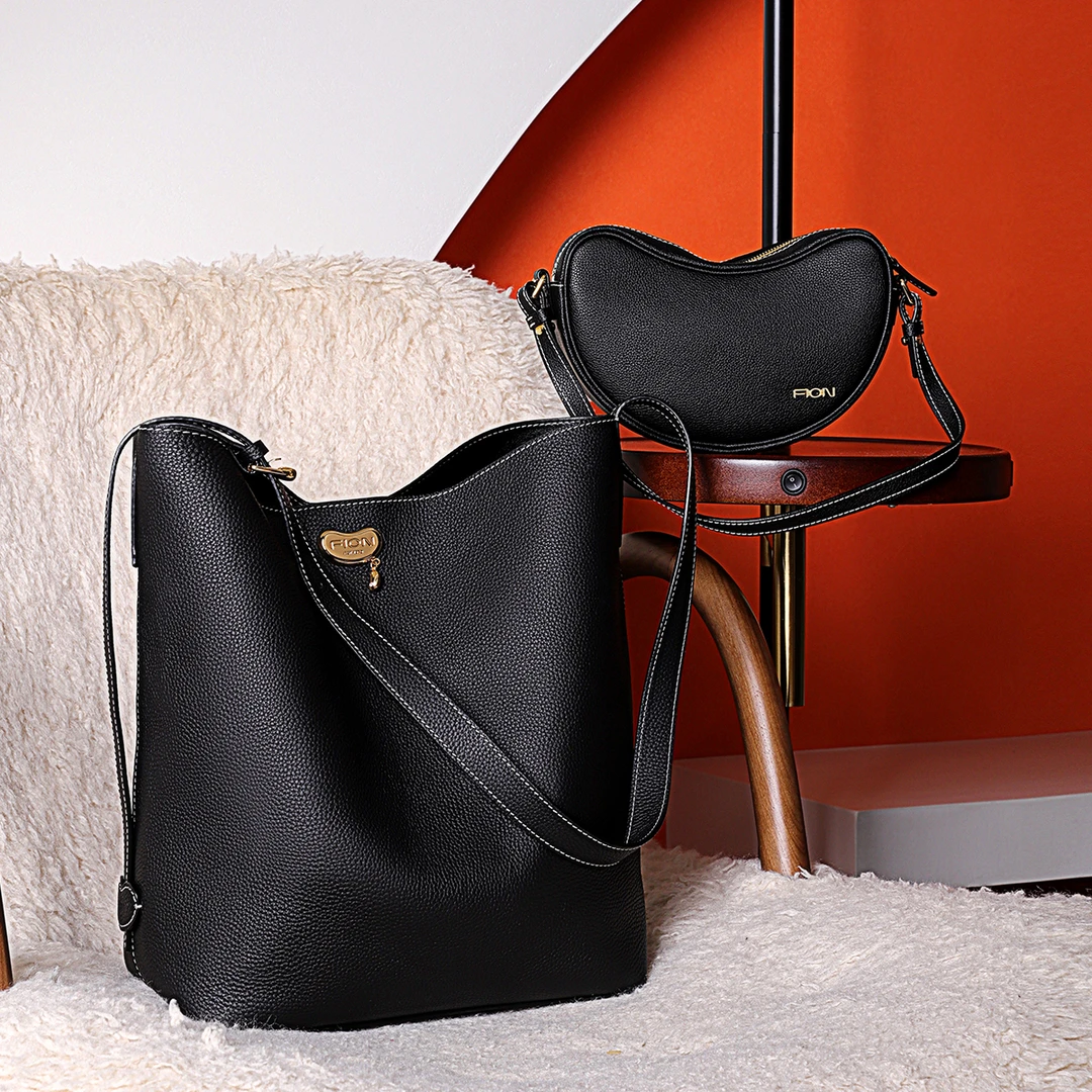 FION/菲安妮奥莱红豆托特包时尚经典女士单肩斜挎包FAAFVML002