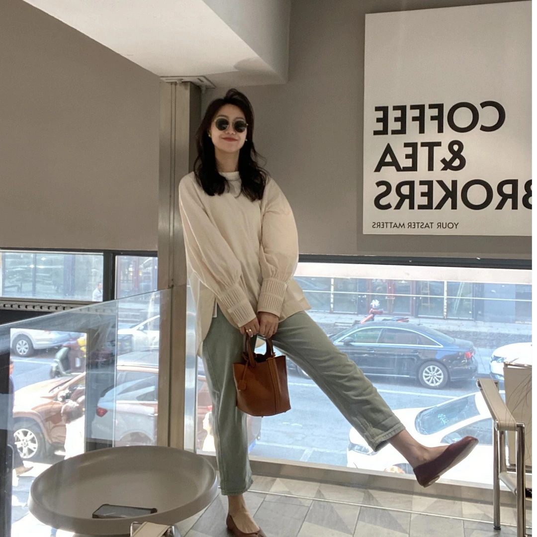 新款秋冬季休闲简约衬衫衬衣搭配牛仔裤裤子女装显瘦百搭时尚潮流