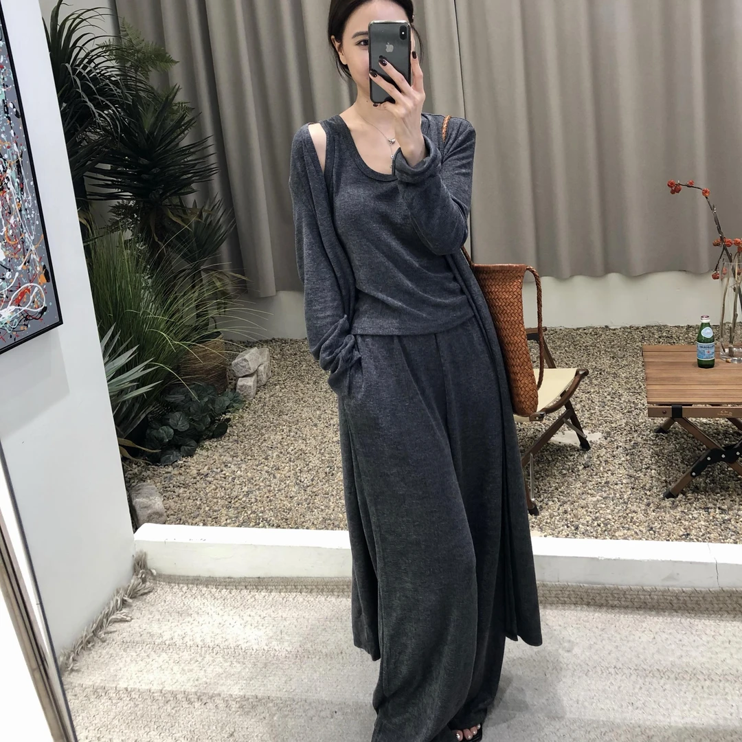 纸片人～法式显瘦慵懒气质感长款外套.百搭背心.休闲阔腿裤3件套女