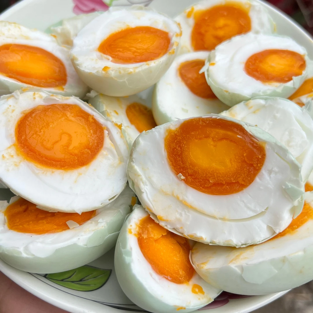 湖北特产老家味道不咸淡草灰红泥腌制工艺生咸鸭蛋盐蛋10/20/30枚