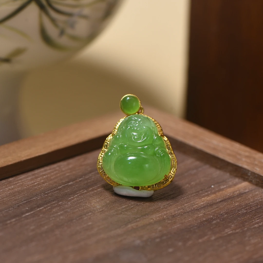 【苏工陸记】精品和田玉18k金镶嵌碧玉苹果绿佛公吊坠锁骨链女款