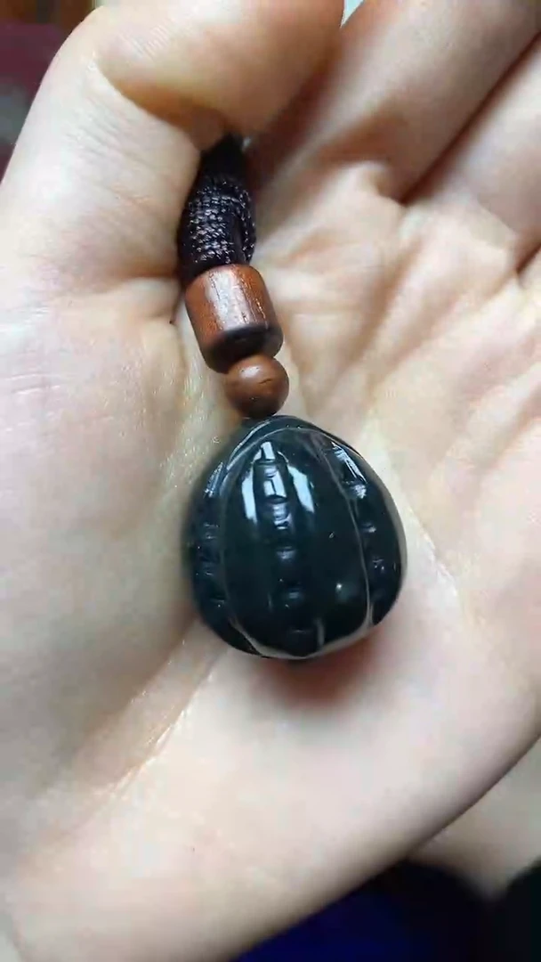 【闪购商品】和田玉挂件未镶嵌1