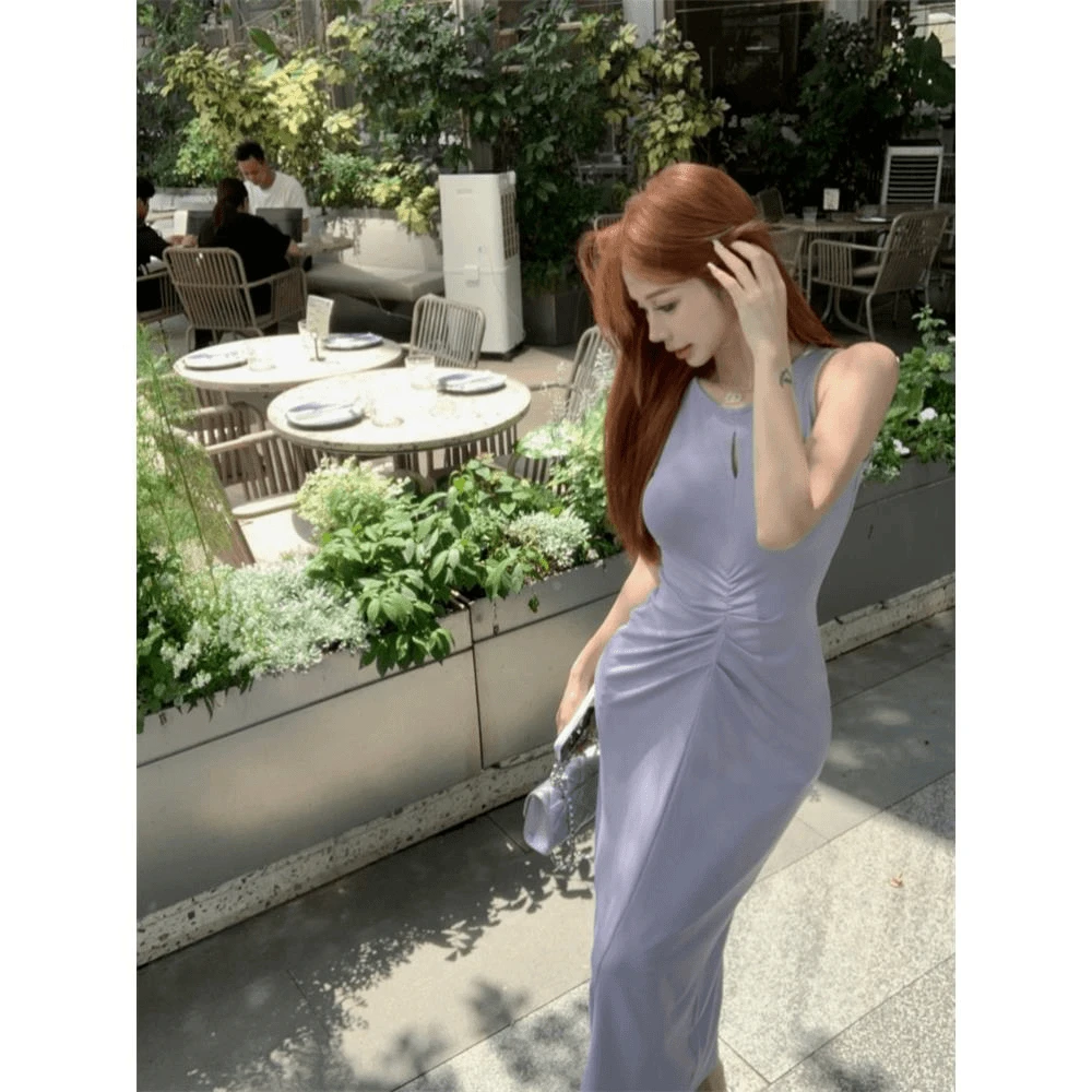 法式纯欲风无袖圆领收腰显瘦长裙夏季女新款风情万种包臀连衣裙