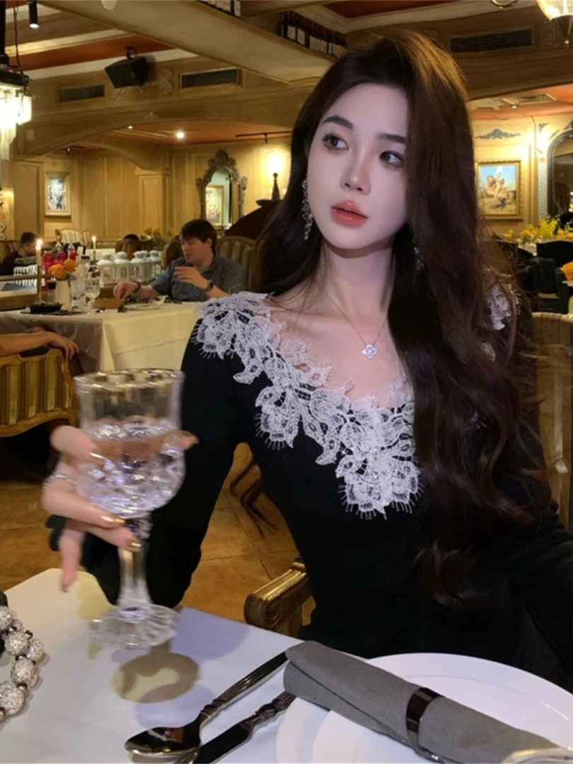 法式立体花朵黑色长袖针织连衣裙女秋冬高级感收腰显瘦绝美长裙子