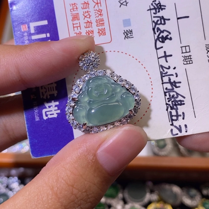 【闪购商品】翡翠颈饰未镶嵌天然