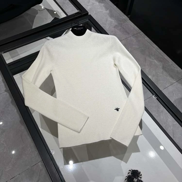 高级时装 24年秋冬女装 时尚蜜蜂刺绣修身打底长袖毛衣-24217