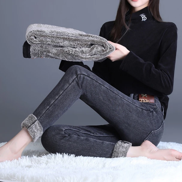 加厚羊羔绒牛仔裤女2024年冬季新款高腰加绒保暖紧身小脚铅笔靴裤