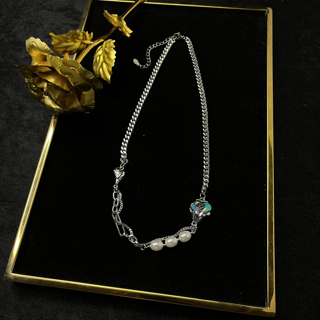 钛钢仿珍珠项链 月光幻彩心灵宝藏小众轻奢百搭时尚精致设计感