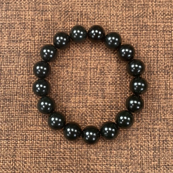 新疆和田玉12mm塔青黑青手串