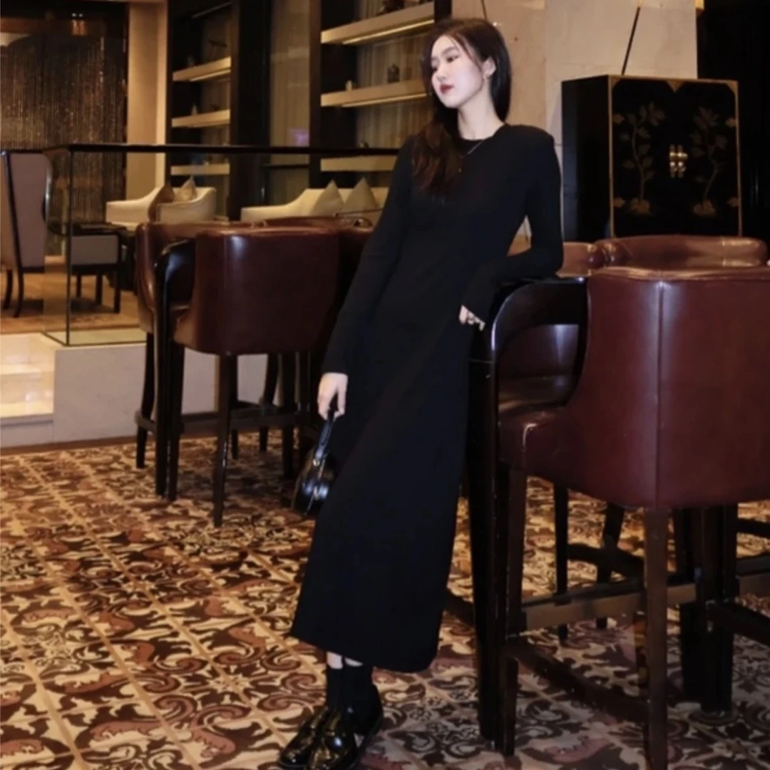 GIRDEAR/哥弟法式高端轻奢优雅百搭修身长袖连衣裙冬新款1500505